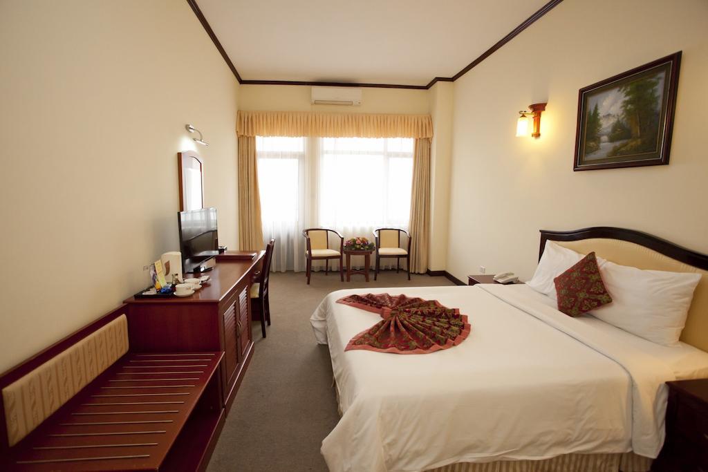 Asean Halong Hotel Ha Long Exterior photo