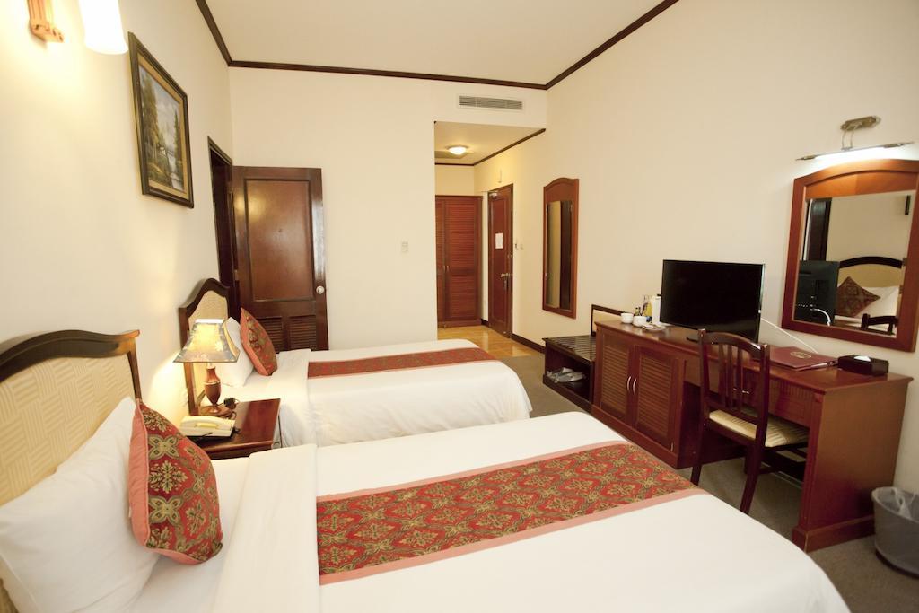 Asean Halong Hotel Ha Long Exterior photo